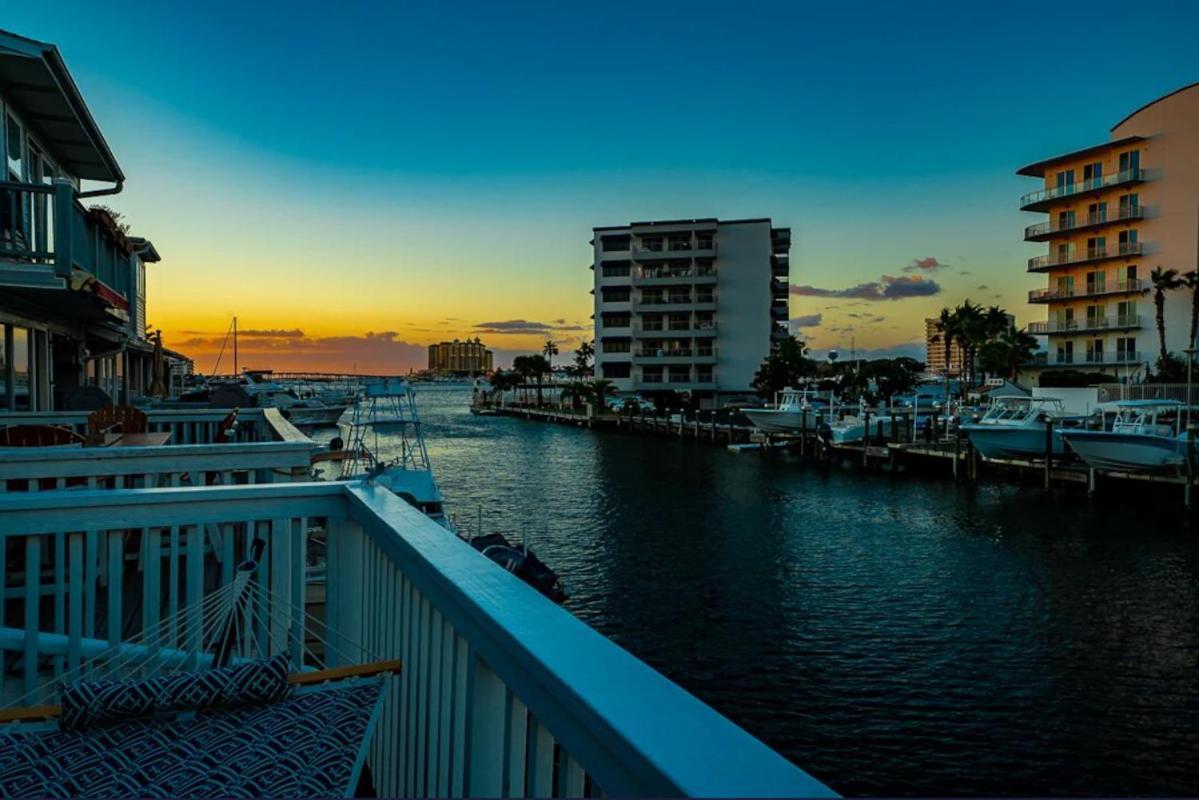 Canal Place 6 Harbor Views With Access To Boat Slip Destin Bagian luar foto